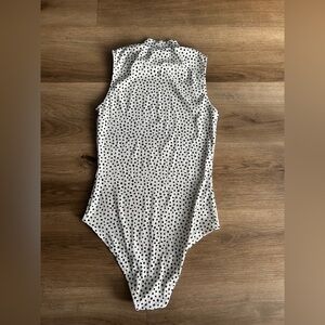 H&M Sleeveless High-Neck Bodysuit, Polka Dot Pattern, Size: S- EUC